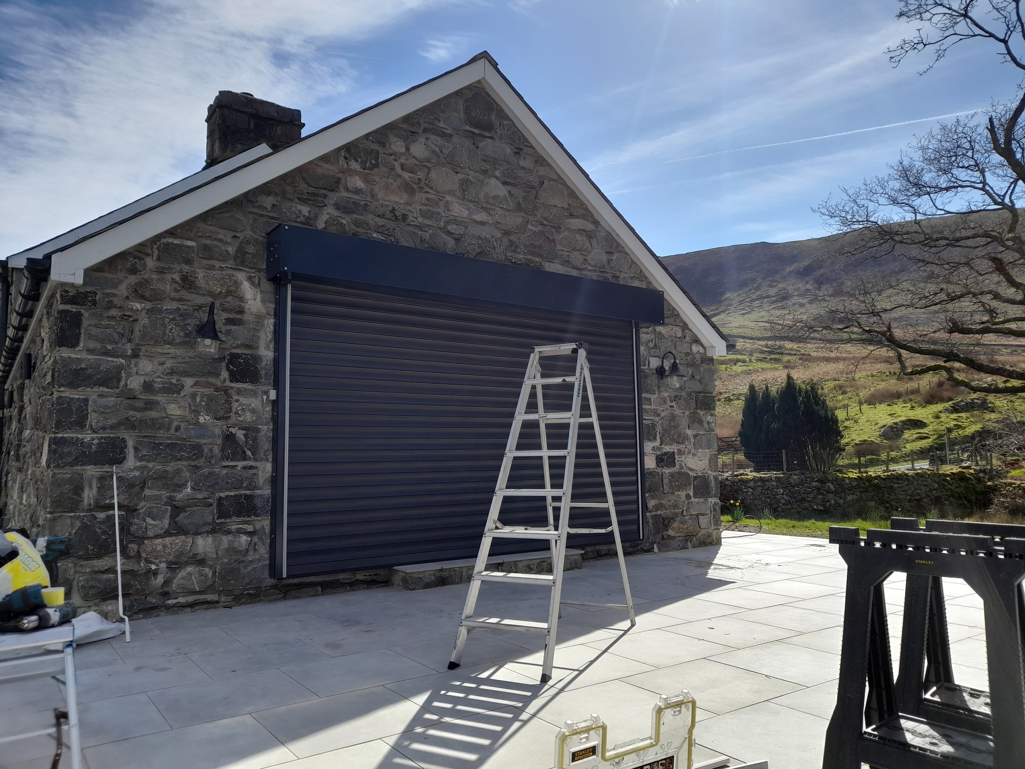sectional garage door